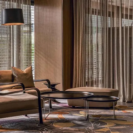 Sheraton Ξενοδοχείο 4*