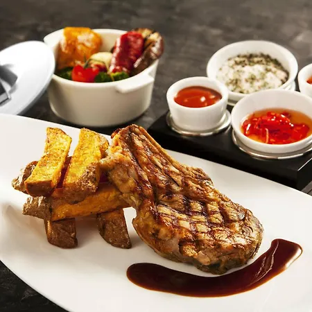 Sheraton Hotel 4*