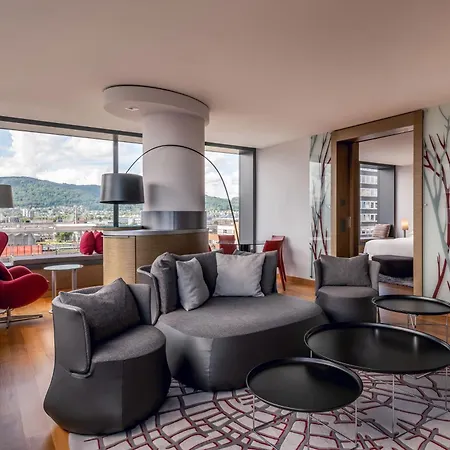 Sheraton Ξενοδοχείο 4*