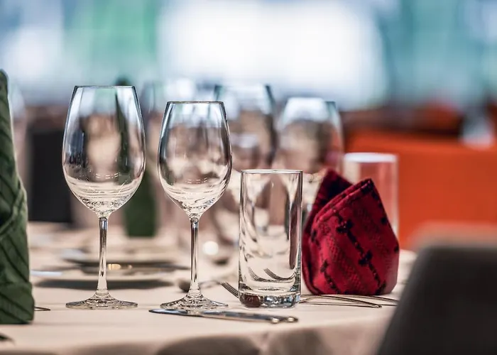 Sheraton מלון 4*