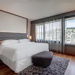Sheraton Hotel 4*